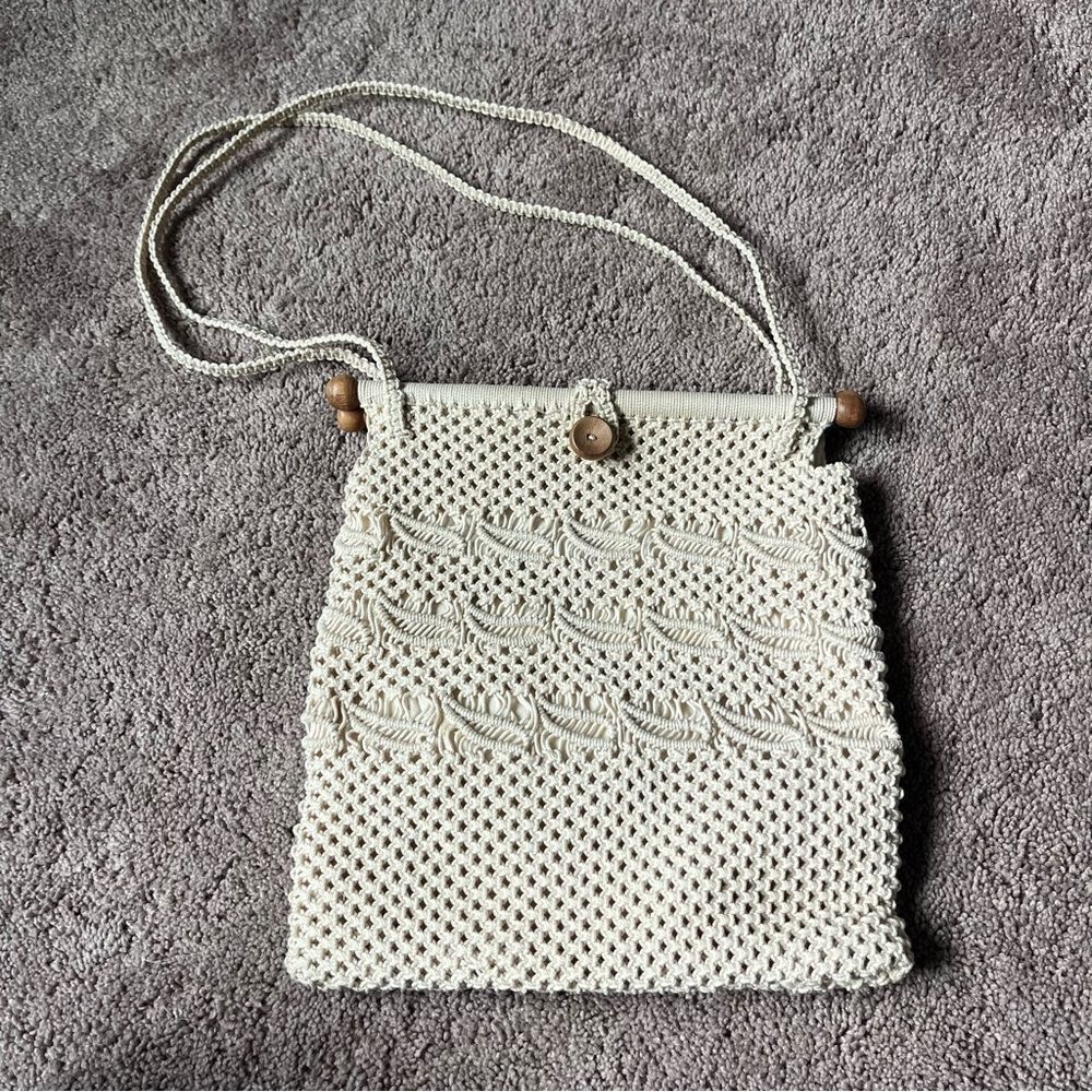 Vintage Dimensions Woven Shoulder Bag